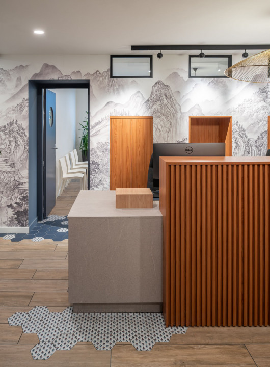 Accueil haxagonal , travaux , cabinet dentaire , agencement