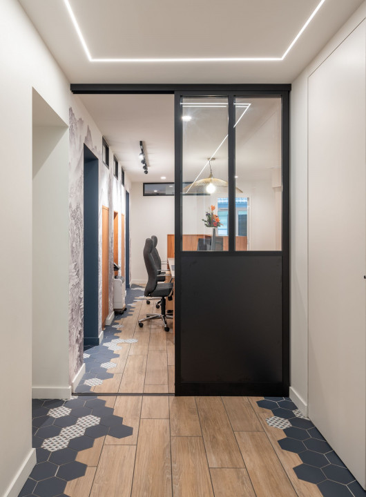 Couloir led , verriere , porte coulissante